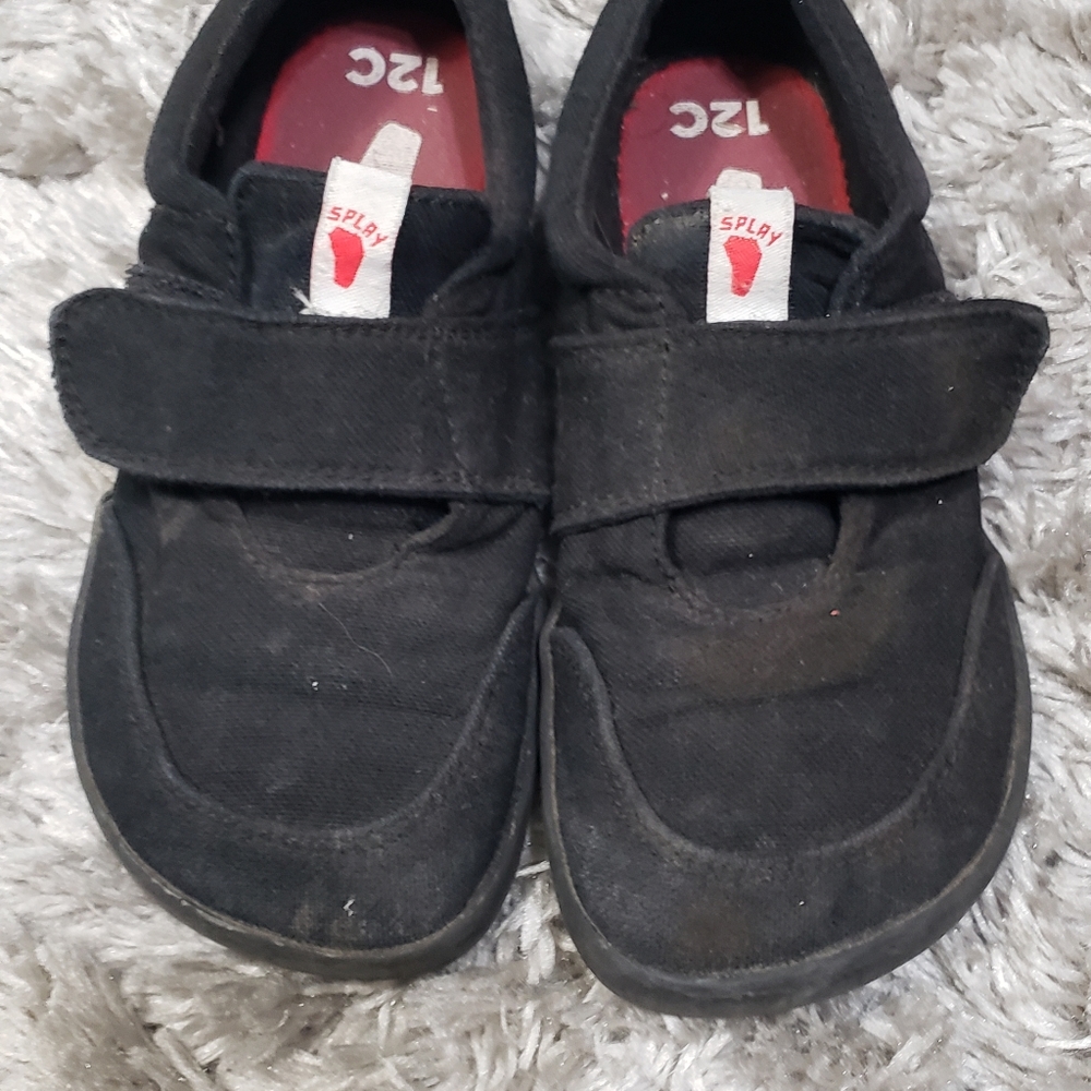 Splay shoes boy or girl